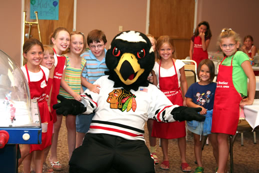 Lots of kids at the tournament - Tommy the Hawks is in the building!
