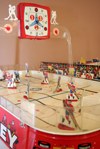 Vintage table hockey - Nice!