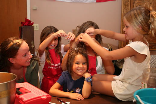 The Girls had to take a break from the tournament - Reyanna is feeling like a princess.